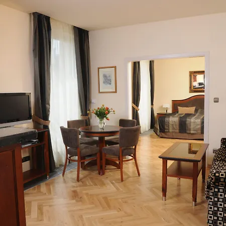 מלון Elysee פראג