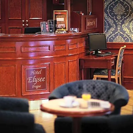 Elysee 4*