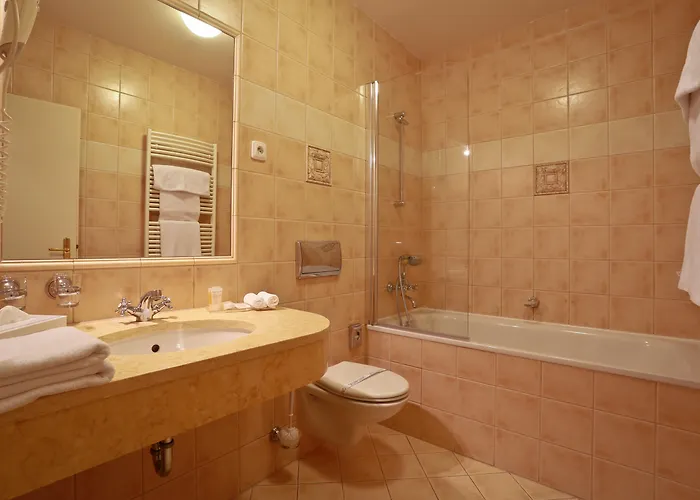 Hotel Elysee 4*
