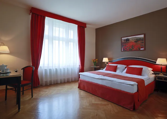 Elysee Hotell 4*